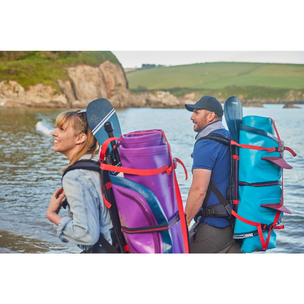 https://kajaktiv.se/wp-content/uploads/2018/08/Red-Paddle-Co-ATB-Transformer-Board-Bag-SUP-vaska-lifestyle.jpg
