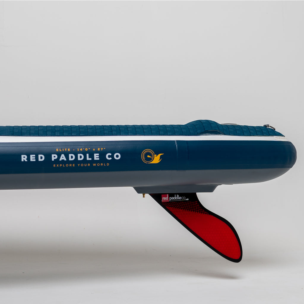 https://kajaktiv.se/wp-content/uploads/2023/05/Red-Paddle-Co-Elite-14.0-bak.jpg