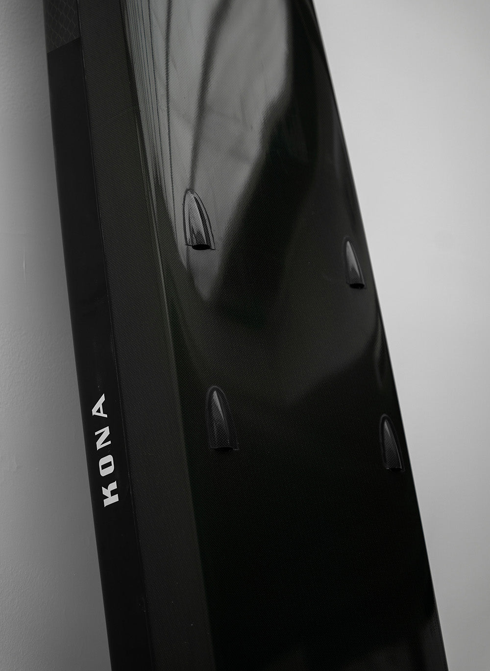 Numinous 14x21 Mod2 Carbon Svart